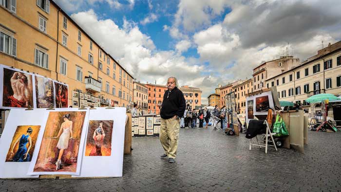 Artists in Piazza Navona, Rome, Italy Artists in Piazza Navona, Rome, Italy