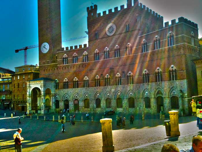 Splendid View of the Palazzo Pubblico, Siena