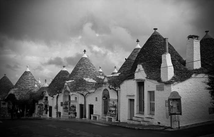 Trulli Street, Alberobello, Puglia
